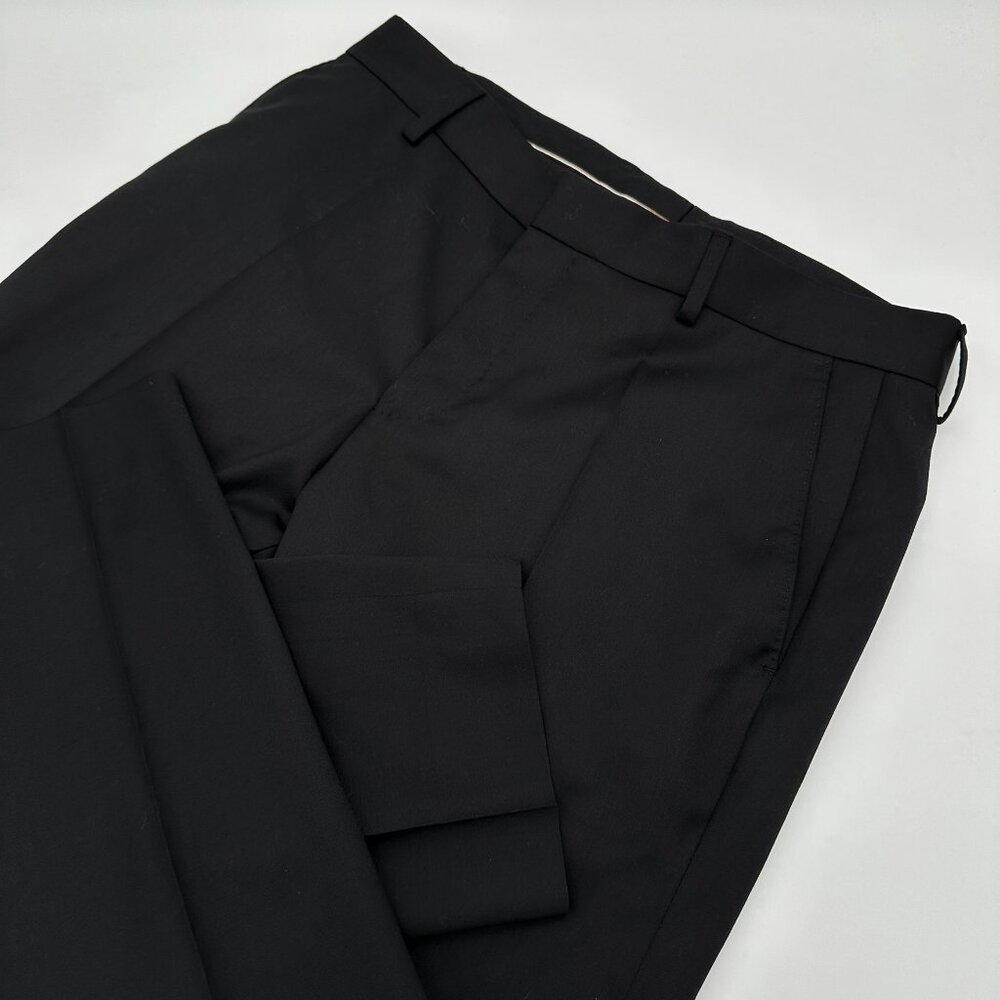 NWOT Hugo Men's Slim Fit 100% Virgin Wool Formal Trousers, Size W32 x L29, Black